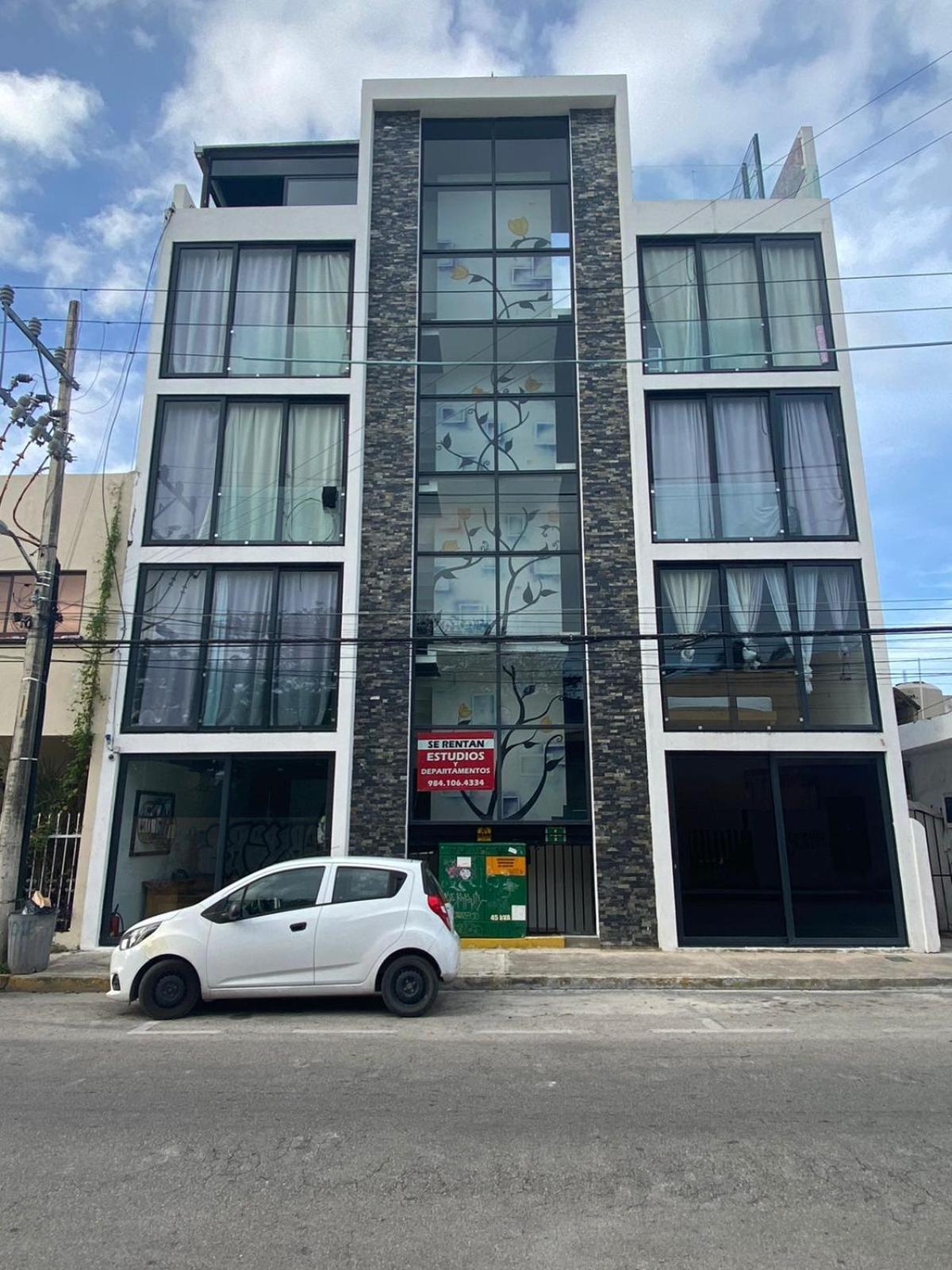 Apartahotel Mia Center *